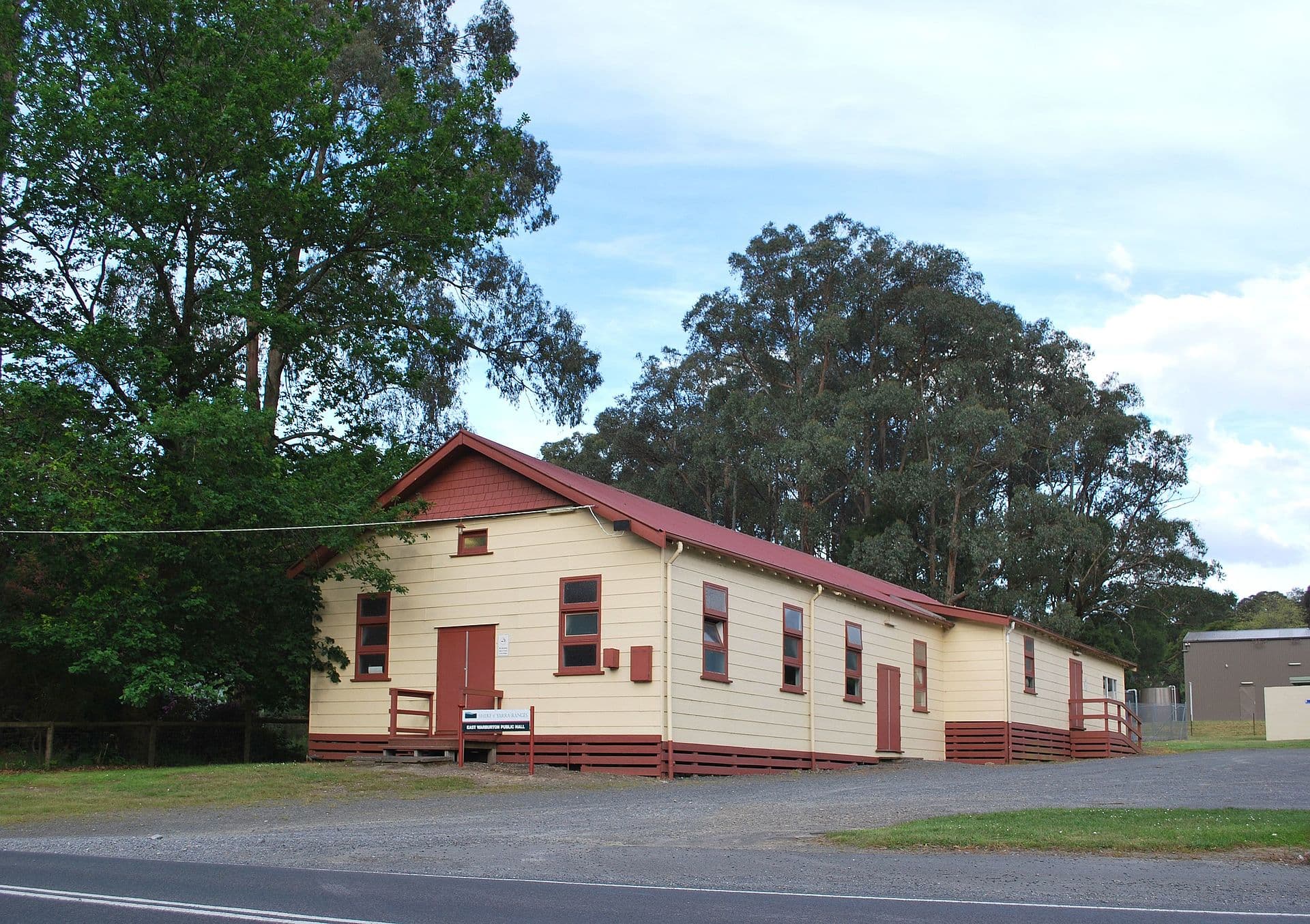 East Warburton